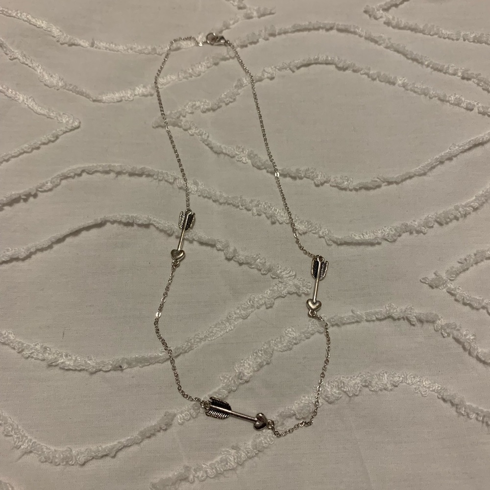 Arrow necklace